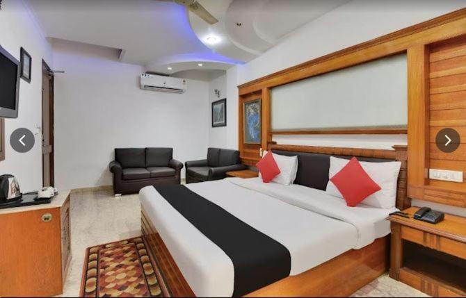 Tjs Royal Hotel Delhi  Extérieur photo